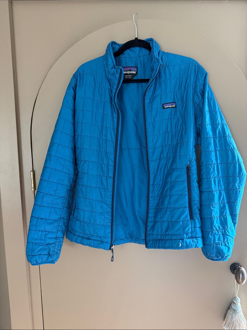 Patagonia Women’s Bright Blue Quilted Puffer Jacket